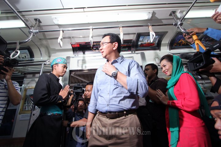 Ahok Tinjau Kereta Tematik Edisi Museum