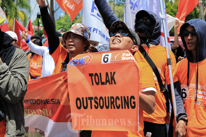 Aksi Buruh di Hari May Day di Kota Batam