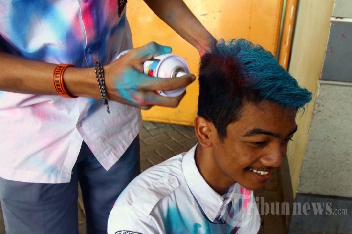 Aksi Corat-coret Kelulusan di Malang