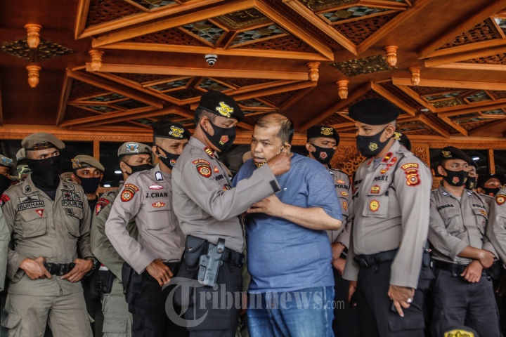 Aksi Damai Geram Gugat PLT Gubernur Aceh