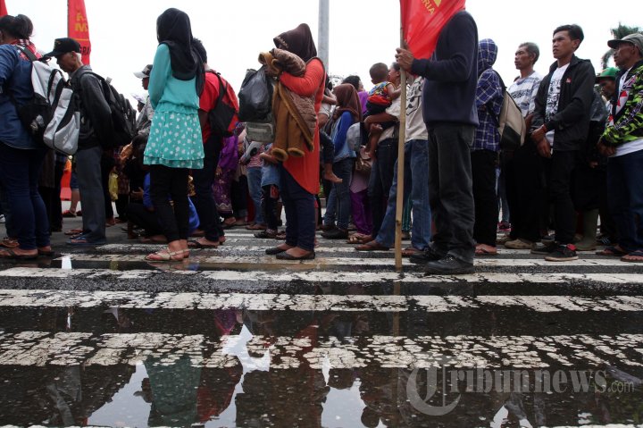 Aksi Demo Perampasan Lahan