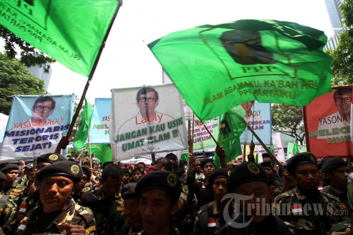 Aksi Desak Pengesahan SK Kepengurusan PPP
