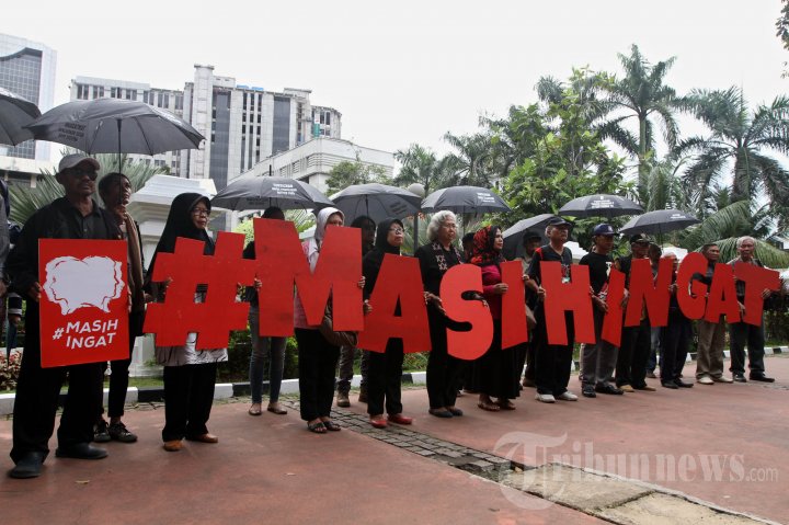 Aksi Masih Ingat Korban Pelanggaran HAM