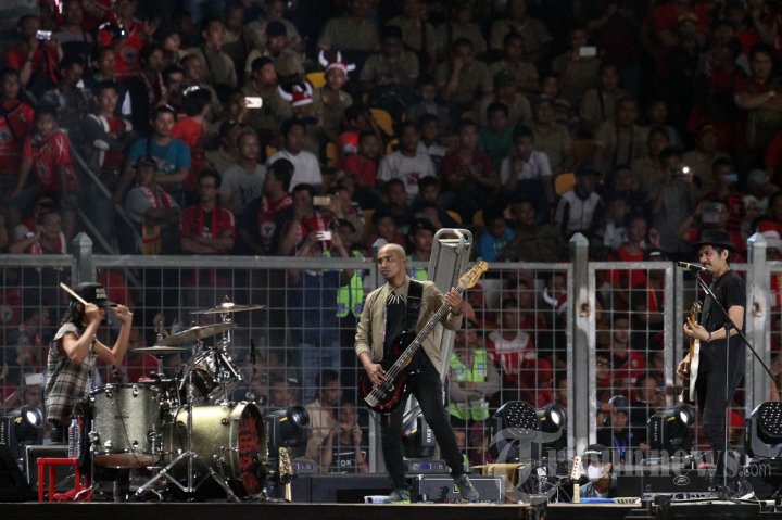 Aksi Slank Di Final Piala Jenderal Sudirman