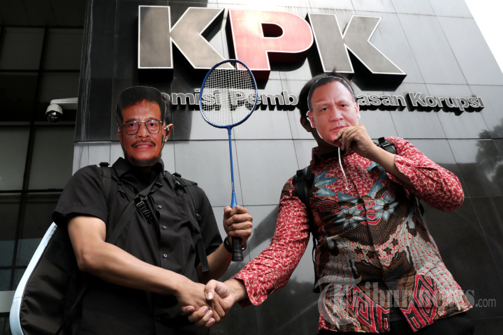 Aksi Syukuran Penetapan Tersangka Ketua KPK Firli Bahuri