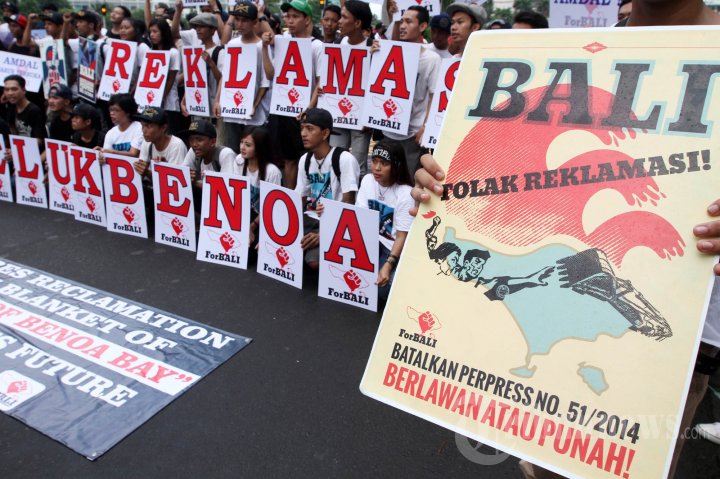 Aksi Tolak Reklamasi Teluk Benia Di CFD