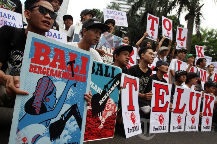Aksi Tolak Reklamasi Teluk Benia Di CFD