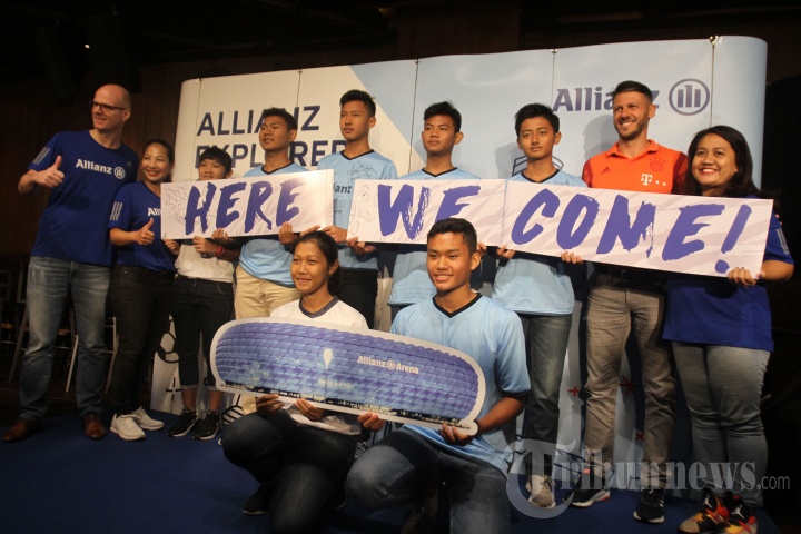 Allianz Kirim 8 Pemuda Barlatih Bola di Munich