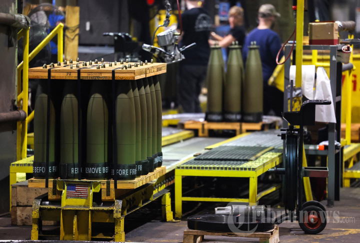 Amarika Produksi Senjata untuk Konflik Rusia Ukraina