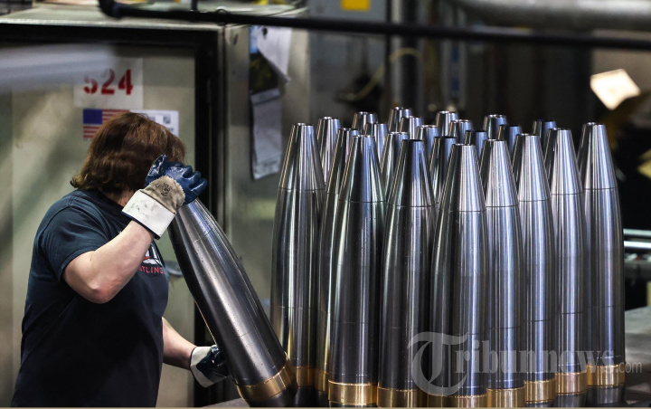 Amarika Produksi Senjata untuk Konflik Rusia Ukraina