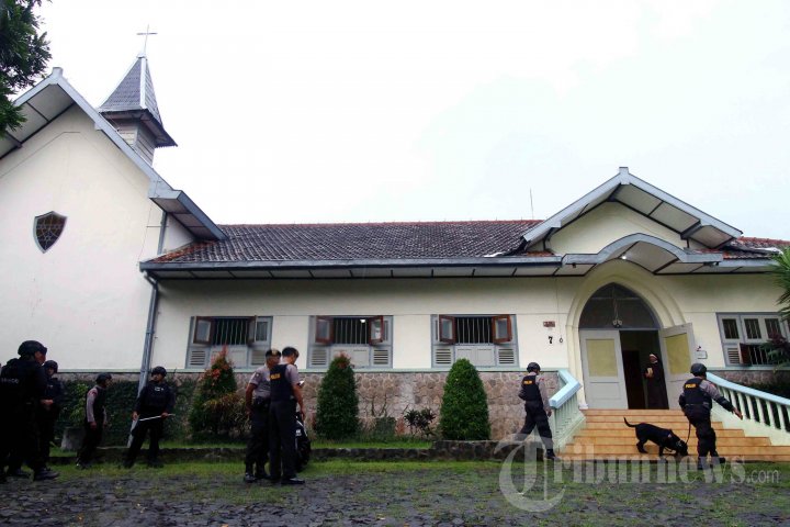 Ancaman Bom di Gereja Katolik Gembala Baik Batu