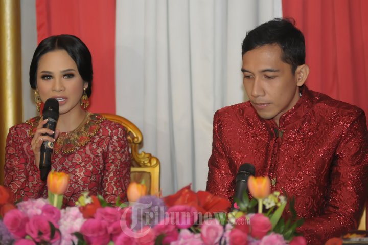 Andien dan Ippe Gelar Resepsi