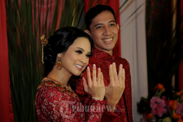 Andien dan Ippe Gelar Resepsi