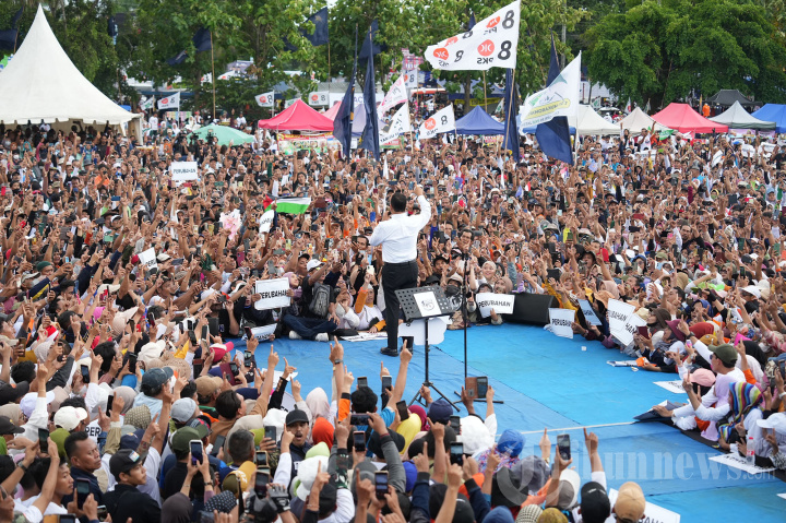 Anies Baswedan Kampanye Akbar di Cilacap