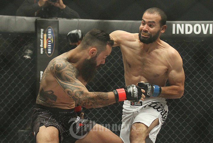 Anthony Engelen Kalahkan Sami Amin di ONE Championship