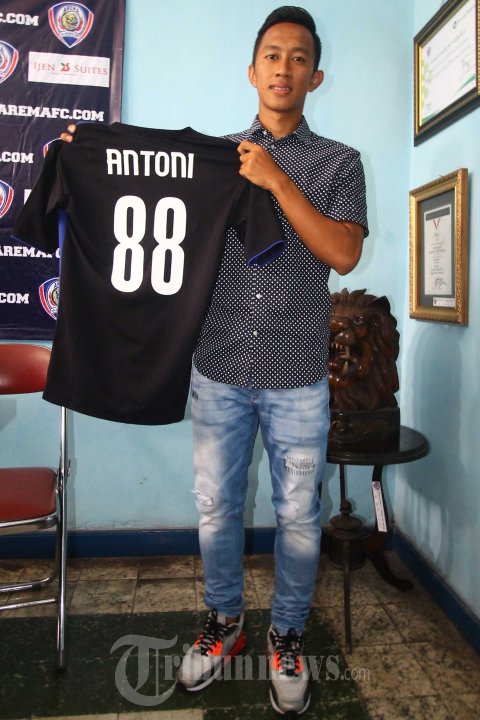 Antoni Putro Nugroho Pemain Baru Arema Cronus