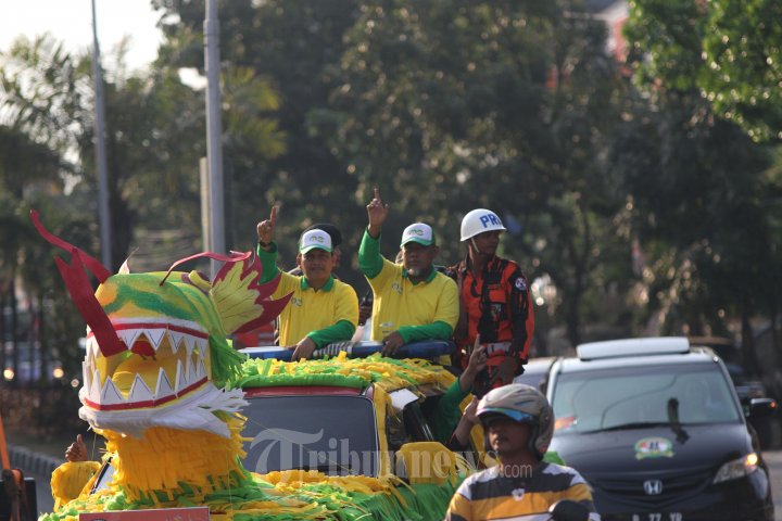 Arak-arakan Pilkada Walikota Semarang