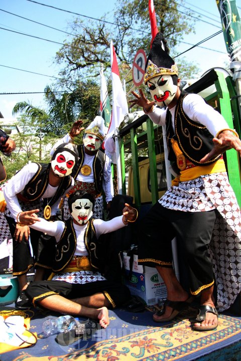 Arak-arakan Pilkada Walikota Semarang