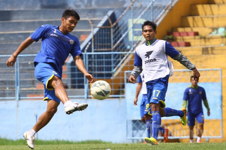 Arema Cronus Gelar Latihan