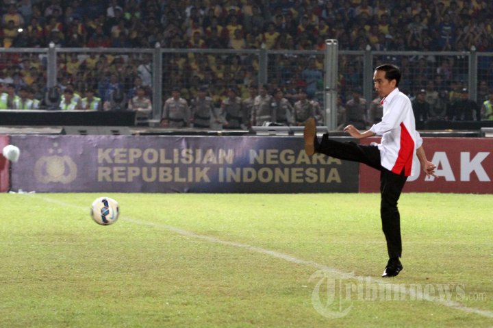 Arema Cronus Juara Piala Bhayangkara, Kalahkan Persib 2-0