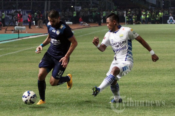 Arema Cronus Juara Piala Bhayangkara, Kalahkan Persib 2-0
