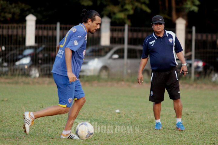 Arema Cronus Latihan di Jakarta