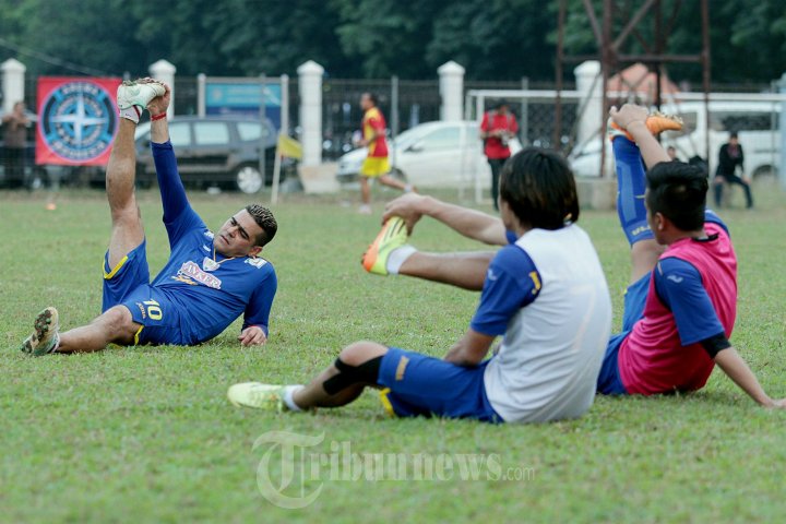 Arema Cronus Latihan di Jakarta