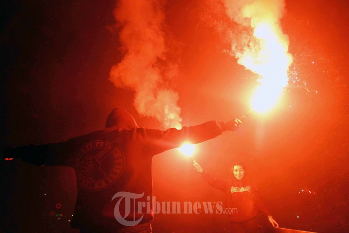 Aremania Rayakan HUT Arema Ke-29