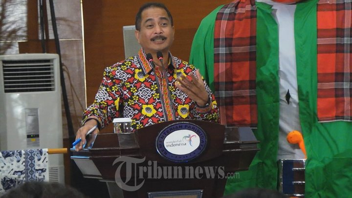 Arief Yahya Buka Karnaval Jalan Cantik & Keren Nusantara 2016
