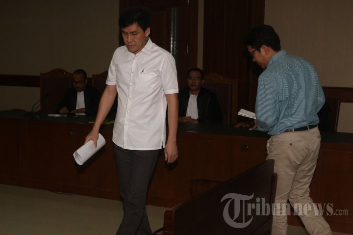 Ariesman Widjaja Dituntut 4 Tahun Penjara
