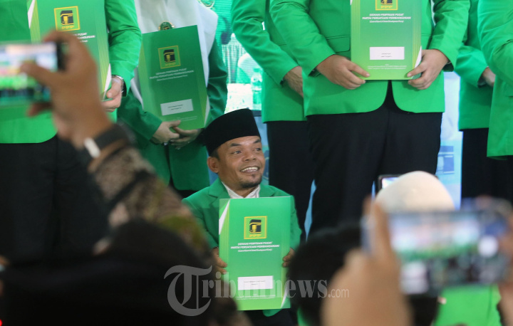 Artis Bacaleg PPP Ucok Baba dan Gilang Dirgahari