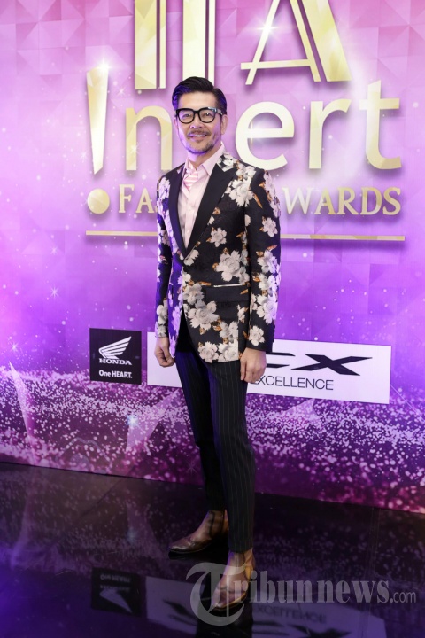 Ferry Salim Hadiri Insert Fashion Awards