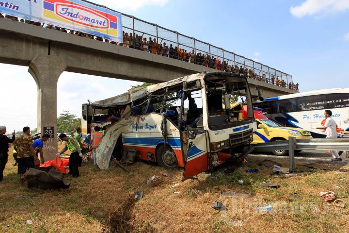 Kecelakaan Maut di Tol Palikanci