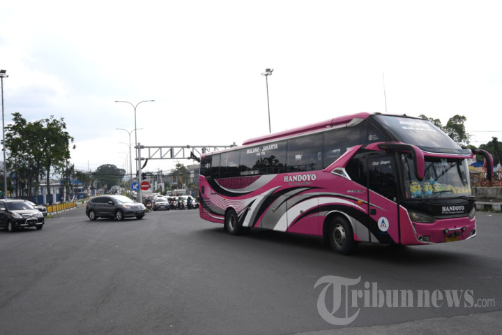 Arus Mudik Mulai Padat di Exit Tol Singosari H-3 Lebaran