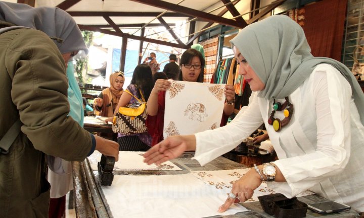 Asephi Jabar Gelar Pelatihan Membatik di Studio Batik Hasan