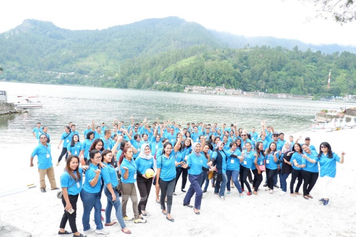 Asuransi Jasindo Beri Pelatihan Pariwisata di Danau Toba