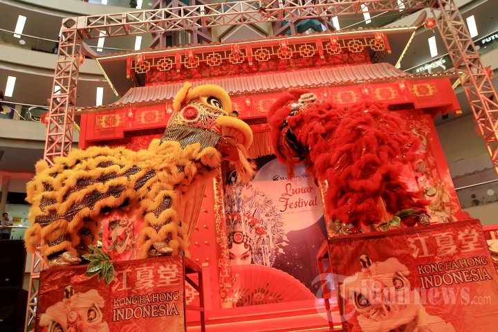 Atraksi Barongsai Menyambut Imlek