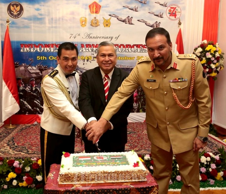 Atraksi Pencak Silat Meriahkan Resepsi Diplomatik TNI di Mesir