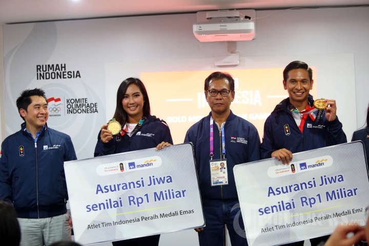 AXA Mandiri Serahkan Asuransi 1 Miliar Pada Peraih Emas AG
