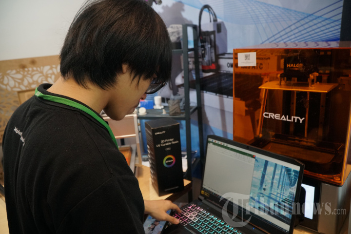 AXI Berkolaborasi Perkenalkan Teknologi 3D Printing