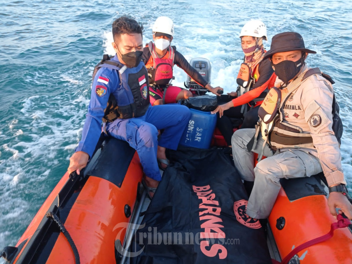 Bakamla RI Temukan Jasad Nelayan di Perairan Sedau