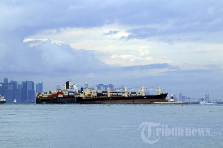 Bakamla RI Tinjau Kapal Kandas di Perairan Batu Berantai Batam