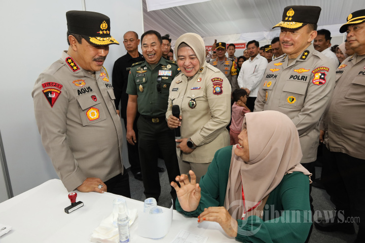 Bakti Sosial Polri PXresisi di Batam