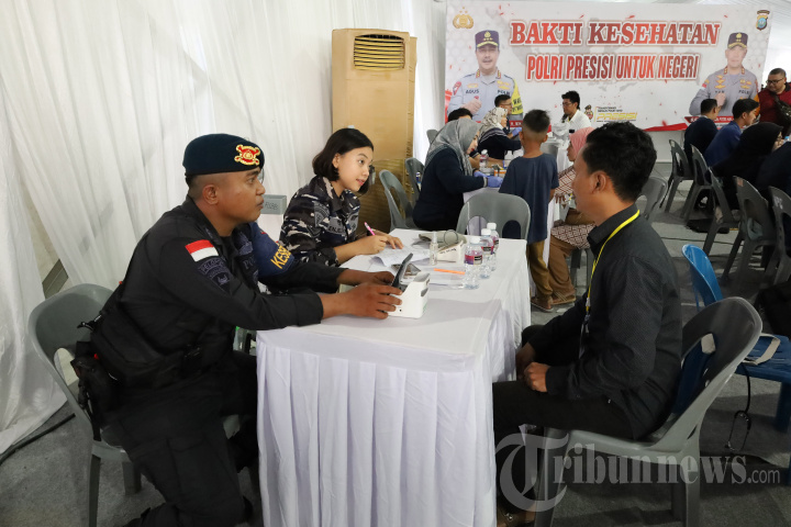 Bakti Sosial Polri PXresisi di Batam