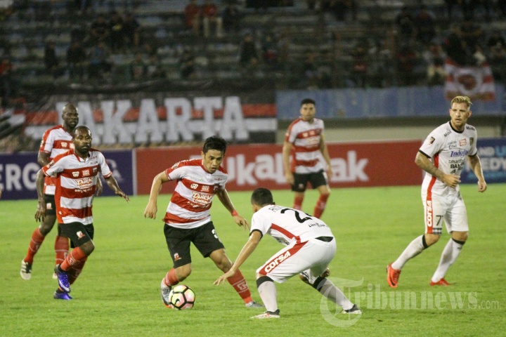 Bali United vs Madura United