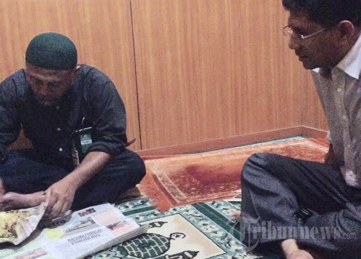 Bambang Widjojanto Buka Puasa di Bareskrim Polri