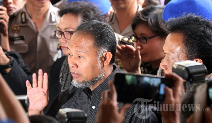 Bambang Widjojanto Datangi Bareskrim Polri