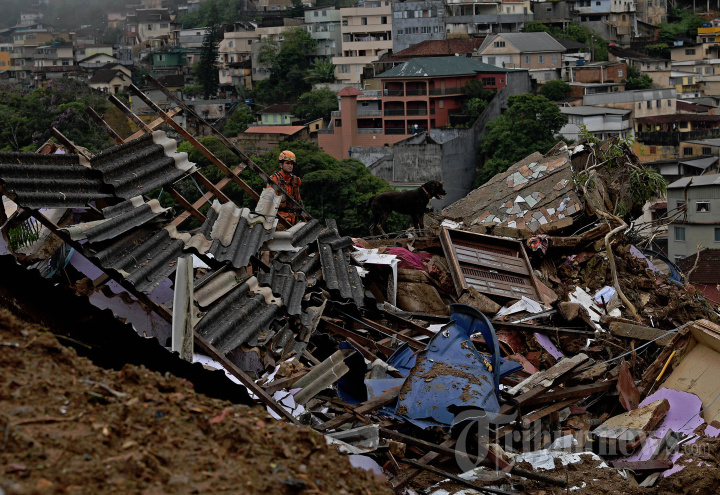 Banjir dan Longsor Terjang Brasil