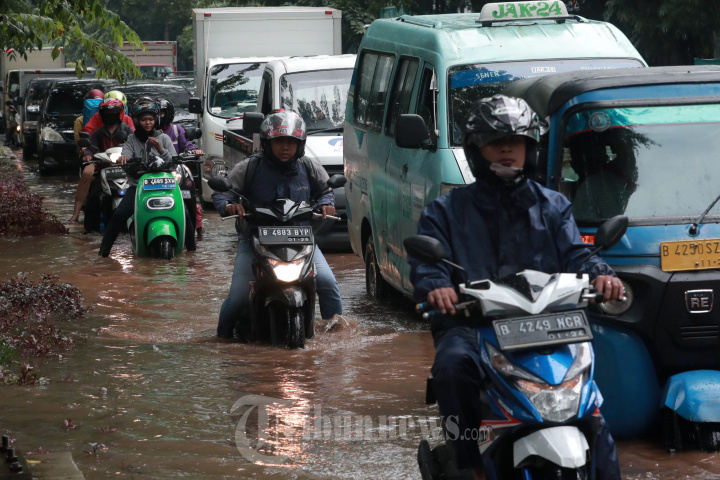 Banjir Kawasan Gunung Sahari Jakarta
