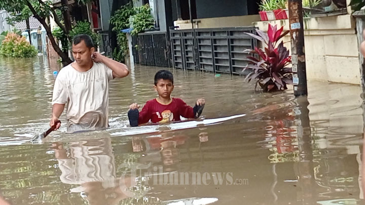 Banjir Perumahan Puri Kartika Ciledug Tangerang